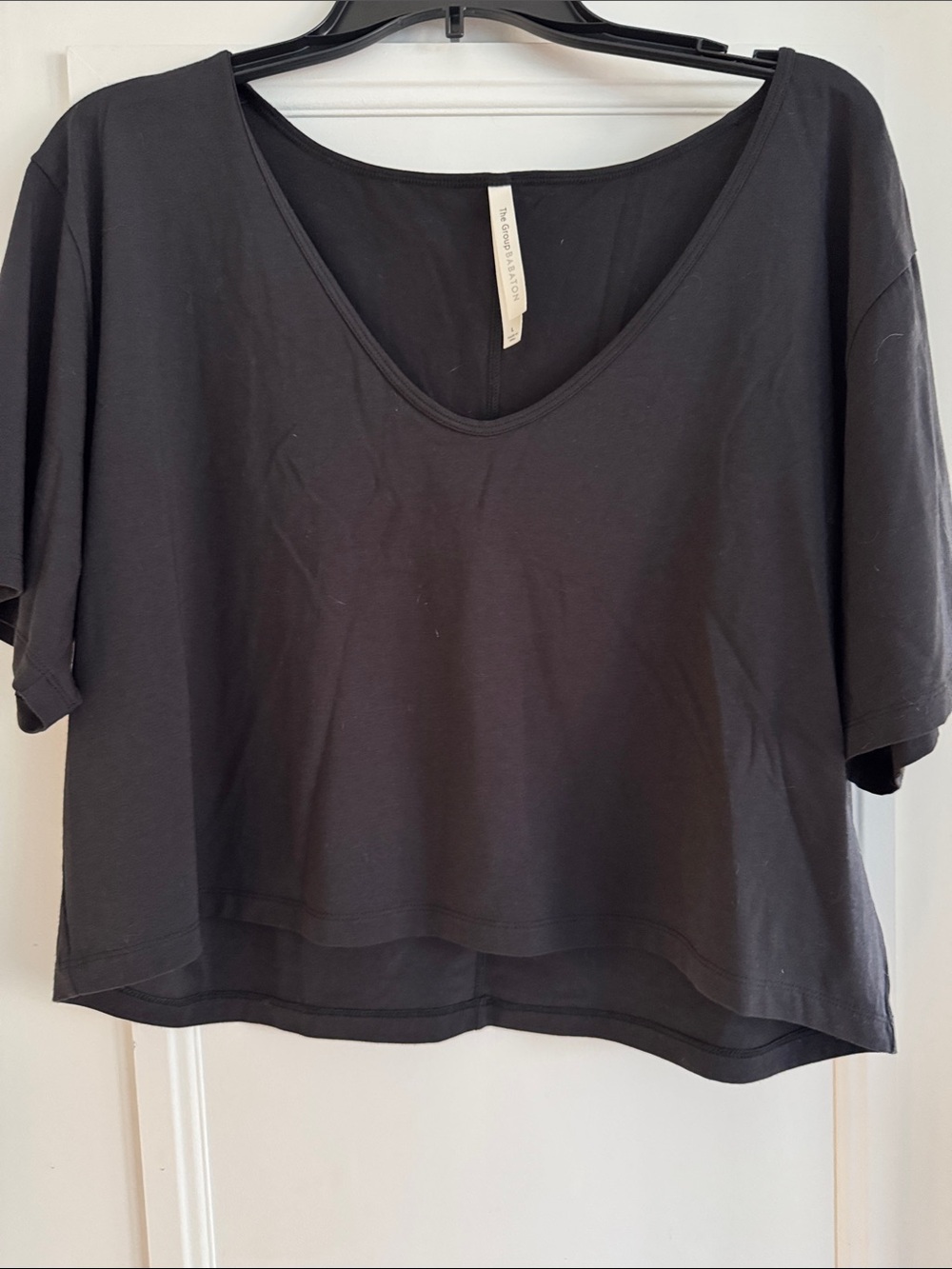 THE Group by Babaton . Black Relaxed scoop Neck Tee